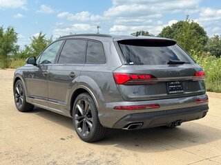 2025 Audi Q7 55 TFSI II (4M) Рестайлинг 2, чёрный, 12385509 рублей, вид 5