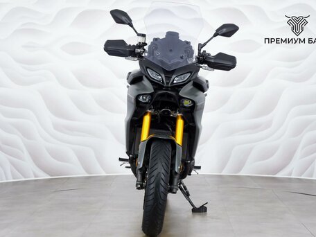 2021 Yamaha MT-09 Tracer (FJ-09), серый, 1299000 рублей, вид 4