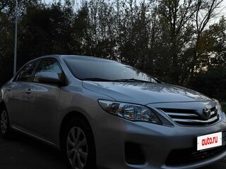 2011 Toyota Corolla X (E140, E150) Рестайлинг, серебристый, 815000 рублей, вид 2