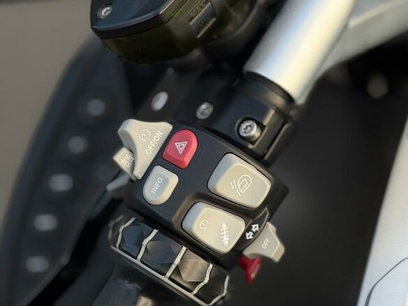 2010 BMW R 1200 RT, бежевый, 890000 рублей - вид 5
