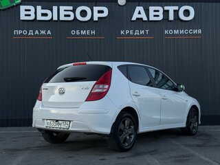 2011 Hyundai i30 I Рестайлинг, белый, 830000 рублей, вид 2