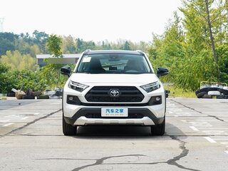 2025 Toyota RAV4 V (XA50), белый, 3950000 рублей, вид 2