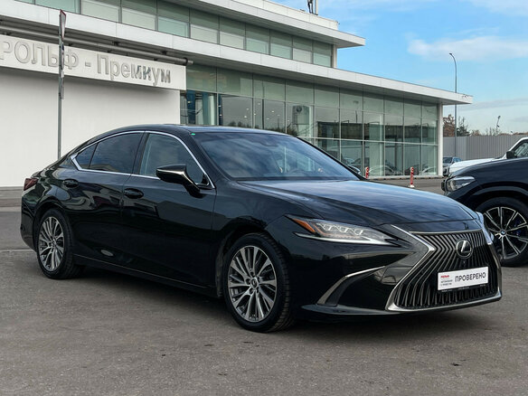 2019 Lexus ES 250 VII, чёрный, 3890000 рублей - вид 2
