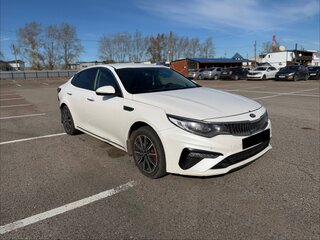 2018 Kia Optima IV Рестайлинг, белый, 1350000 рублей, вид 1
