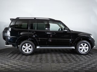 2015 Mitsubishi Pajero IV Рестайлинг 2, чёрный, 3070000 рублей, вид 5