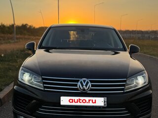 2015 Volkswagen Touareg II Рестайлинг, чёрный, 2650000 рублей, вид 3