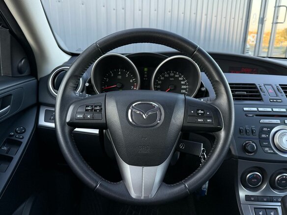 2011 Mazda 3 II (BL), серый, 1090000 рублей - вид 11