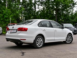 2013 Volkswagen Jetta VI, белый, 890001 рублей, вид 2