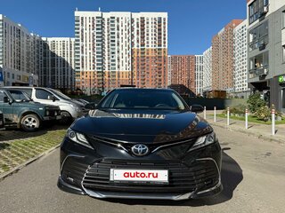 2023 Toyota Camry VIII (XV70) Рестайлинг, чёрный, 3840000 рублей, вид 1