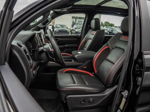 2026 Ram 1500 RHO V Рестайлинг, чёрный, 11700000 рублей - вид 5