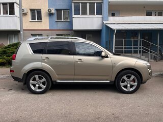 2008 Peugeot 4007, бежевый, 740000 рублей, вид 4