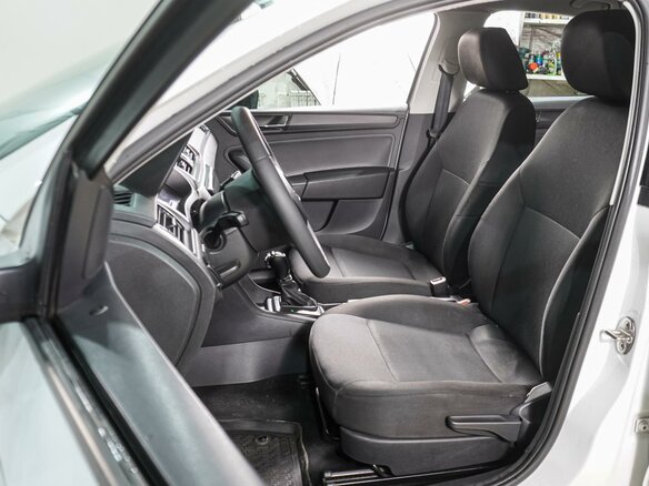 2019 Skoda Rapid I Рестайлинг, белый, 1059000 рублей - вид 9