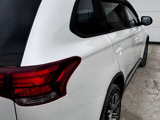 2016 Mitsubishi Outlander III Рестайлинг 2, белый, 1800000 рублей, вид 4