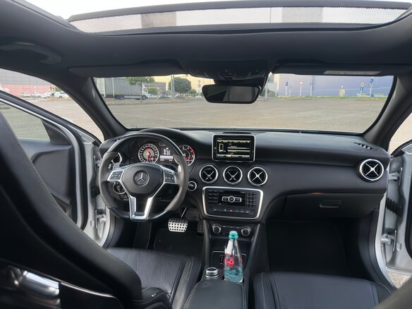 2014 Mercedes-Benz A-Класс AMG 45 AMG I (W176), серебристый, 1900000 рублей - вид 17