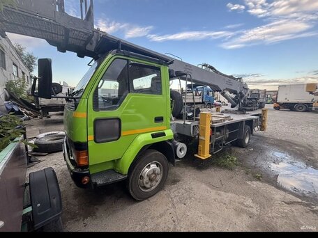 1989 Fuso (Mitsubishi) Canter, зелёный, 2000000 рублей, вид 3