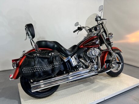 2012 Harley-Davidson Heritage, пурпурный, 660000 рублей, вид 5