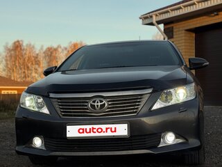 2013 Toyota Camry VII (XV50), серый, 1850000 рублей, вид 5