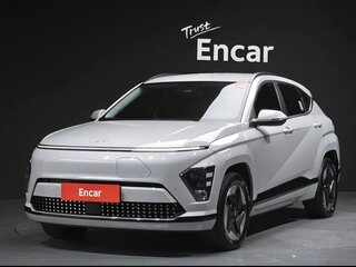 2023 Hyundai Kona II (SX2), серебристый, 2125000 рублей, вид 1