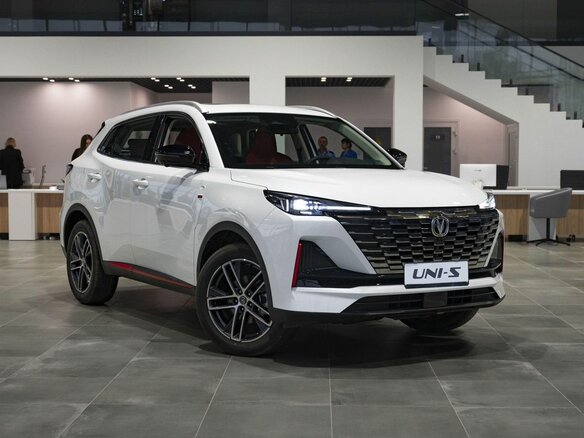 2026 Changan UNI-S I, белый, 3229900 рублей - вид 2