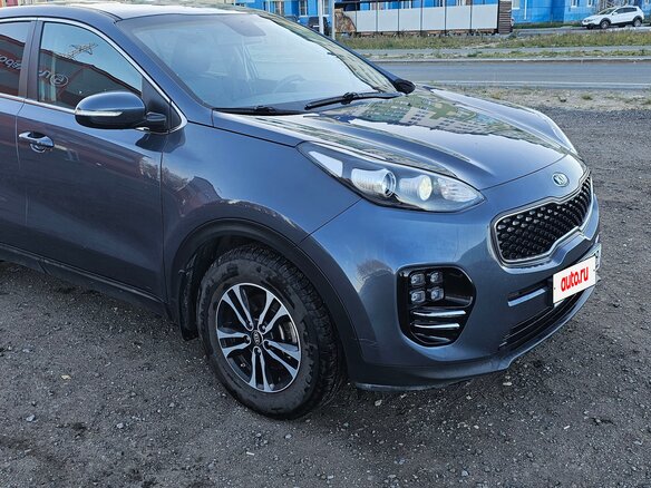 2018 Kia Sportage IV Рестайлинг, синий, 1850000 рублей - вид 6