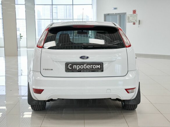 2011 Ford Focus II Рестайлинг, белый, 572000 рублей - вид 7