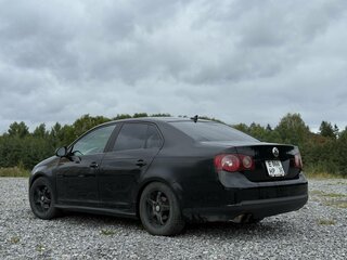 2008 Volkswagen Jetta V, чёрный, 630000 рублей, вид 4