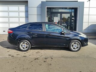 2016 Ford Fiesta Mk6 Рестайлинг, чёрный, 819000 рублей, вид 4