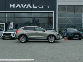 2026 Haval Jolion I Рестайлинг 2, серый, 2599000 рублей, вид 4