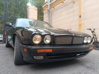 1995 Jaguar XJR II (X300), чёрный, 1700000 рублей, вид 5
