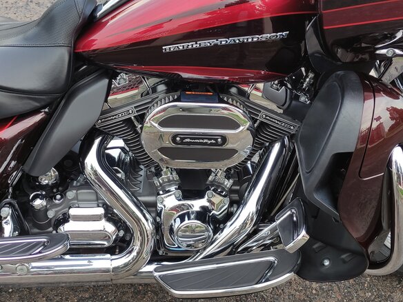 2015 Harley-Davidson CVO Road Glide, красный, 1690000 рублей - вид 20