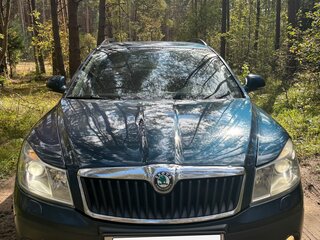 2013 Skoda Octavia Scout II (A5) Рестайлинг, синий, 1450000 рублей, вид 1