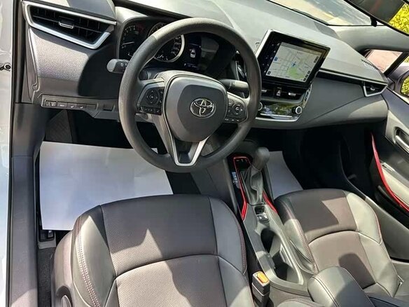 2022 Toyota Levin XII (E210) Рестайлинг, белый, 1550000 рублей - вид 9