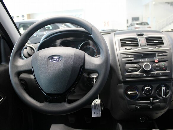 2026 Lada (ВАЗ) Granta Cross I Рестайлинг, серебристый, 1216000 рублей - вид 13