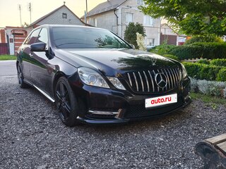 2010 Mercedes-Benz E-Класс 300 IV (W212, S212, C207), чёрный, 1500000 рублей, вид 1