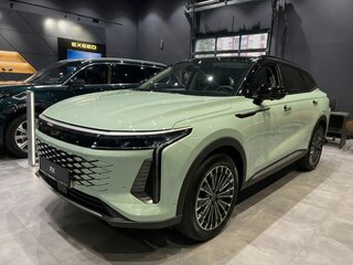 2025 Exeed RX, зелёный, 5200000 рублей, вид 3