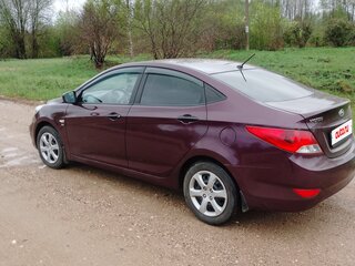 2011 Hyundai Solaris I, фиолетовый, 560000 рублей, вид 2