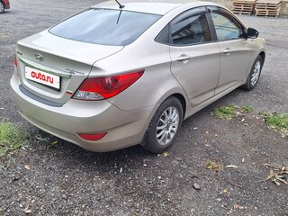 2011 Hyundai Solaris I, бежевый, 520000 рублей, вид 4