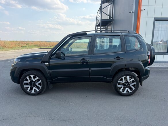 2023 Lada (ВАЗ) Niva Travel I, зелёный - вид 7
