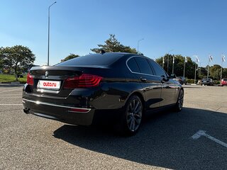 2013 BMW 5 серии 525d xDrive VI (F10/F11/F07) Рестайлинг, коричневый, 1900000 рублей, вид 4