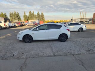 2011 Opel Astra J, белый, 720000 рублей, вид 5