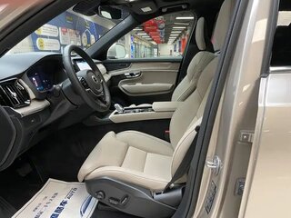2025 Volvo XC90 B6 II Рестайлинг 2, серый, 7413487 рублей, вид 5
