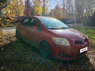 2008 Toyota Auris I, красный, 450000 рублей, вид 3