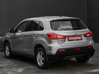 2011 Mitsubishi ASX I, серый, 940000 рублей, вид 4