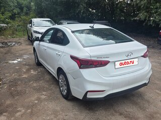 2018 Hyundai Solaris II, белый, 630000 рублей, вид 5