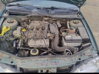 2003 Renault Megane I Рестайлинг, зелёный, 180000 рублей, вид 4