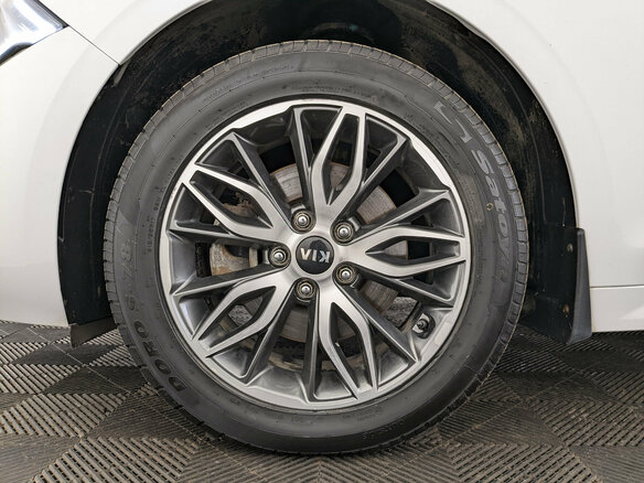 2021 Kia K5 III, белый, 2245000 рублей - вид 11