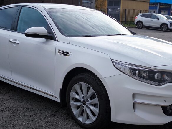 2017 Kia Optima IV, белый, 1790000 рублей - вид 1