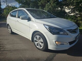 2016 Hyundai Solaris I Рестайлинг, белый, 1110000 рублей, вид 1