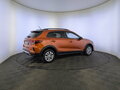 2021 Kia Rio X IV Рестайлинг, оранжевый, 1650000 рублей - вид 4