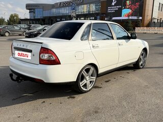 2017 Lada (ВАЗ) Priora I Рестайлинг, белый, 650000 рублей, вид 5